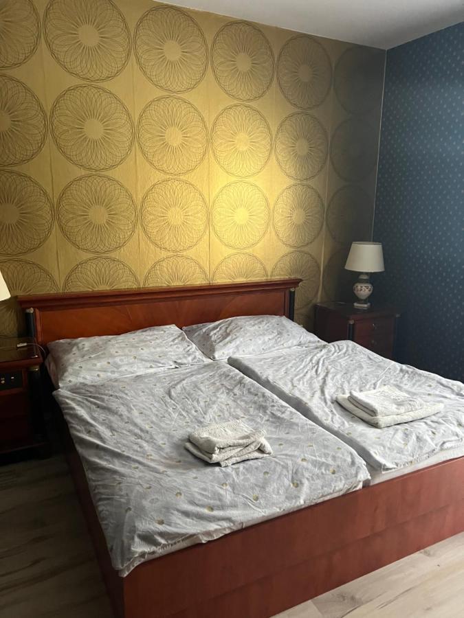 Pensionbb Veľký Meder Buitenkant foto